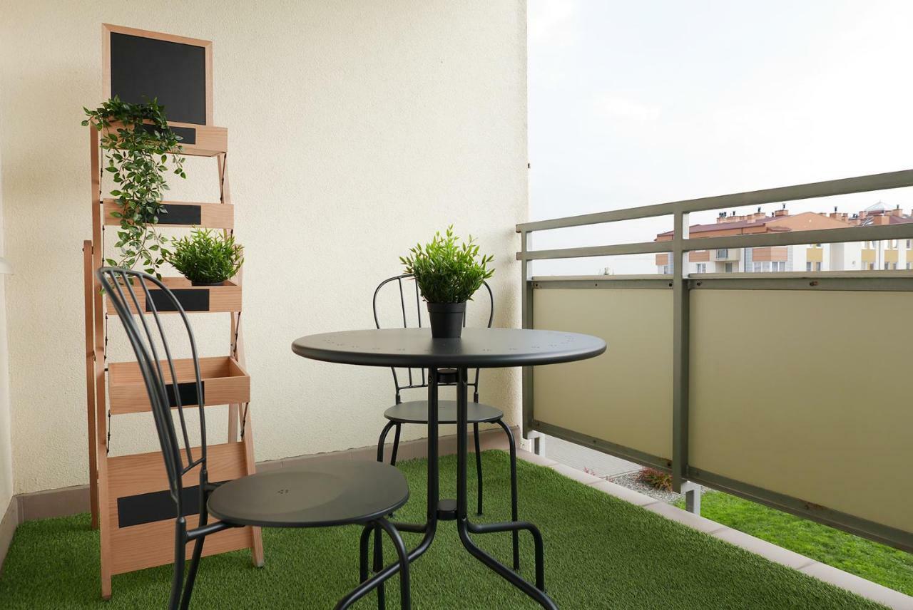 Apartament Jantarowa Lublin Exteriör bild